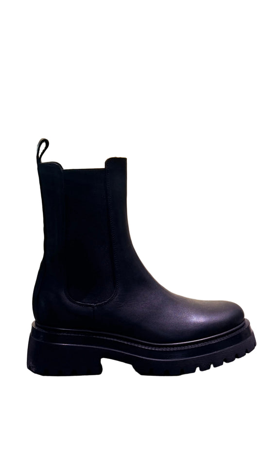 LA PREGIATA CALZOLERIA BEATL ES NC 18 IN SAUVAGE NERO