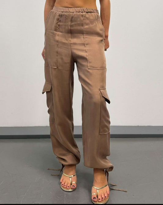 Pantalone cargo satinato