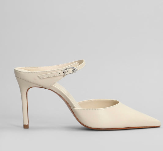 Sabot in pelle beige Schutz