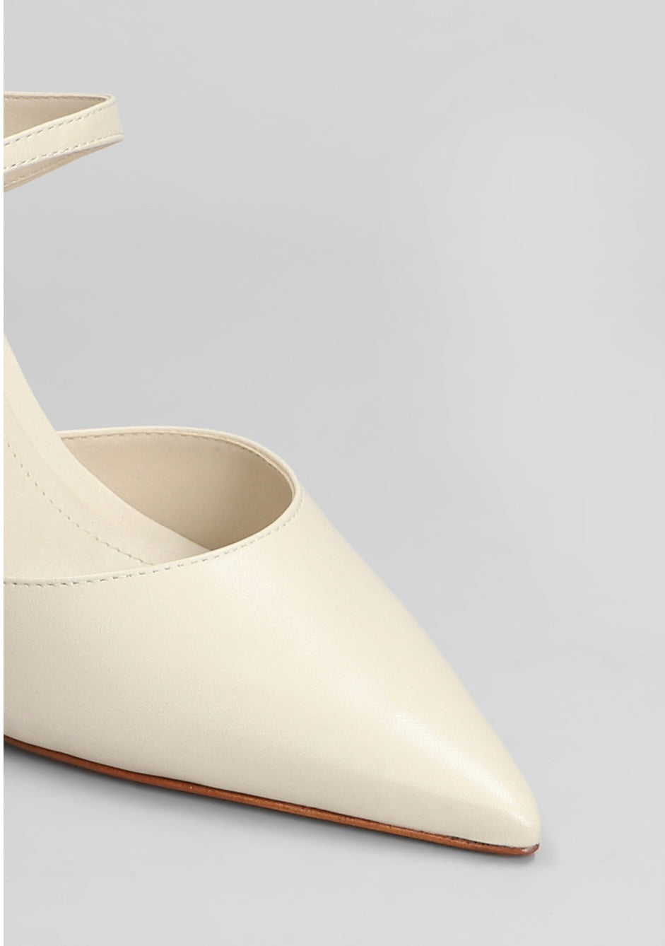 Sabot in pelle beige Schutz