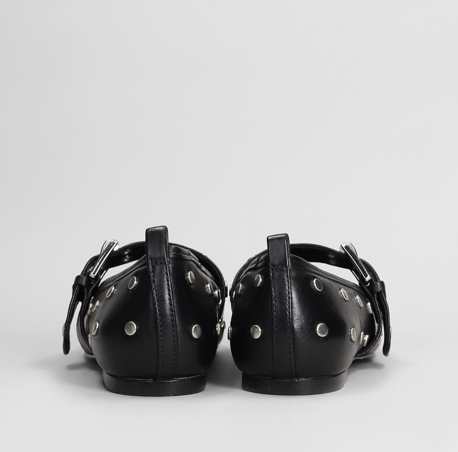 Ballerine on pelle nera