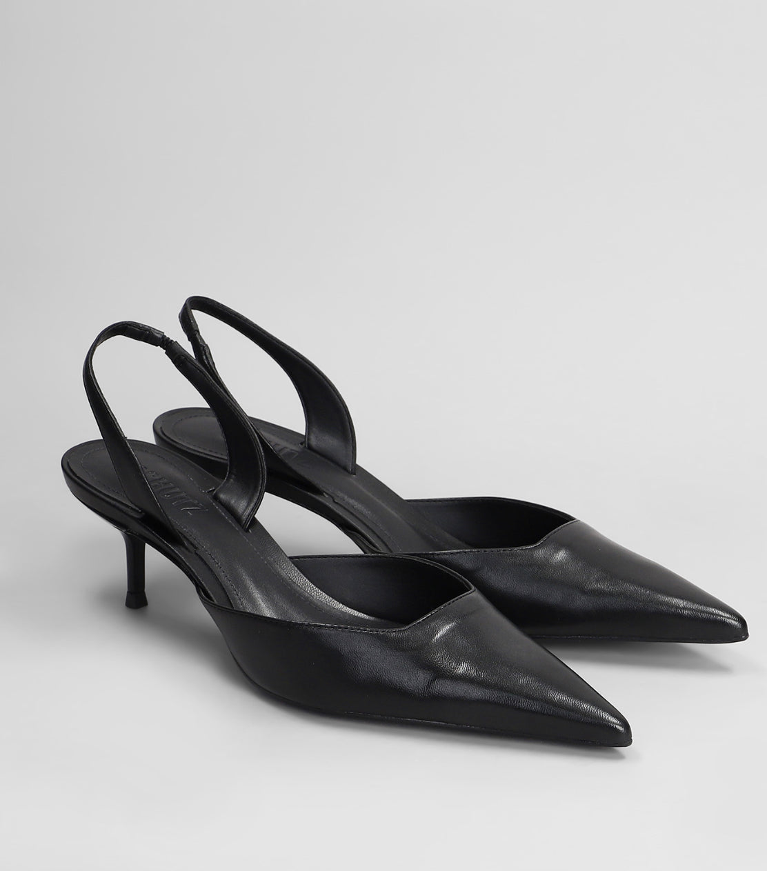 Sling back in pelle nera Schutz