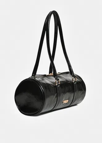 Black glossy shoulder baguette bag