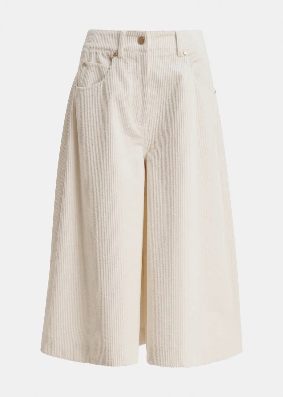 Bermuda a gamba larga in velluto a coste color bianco off-white