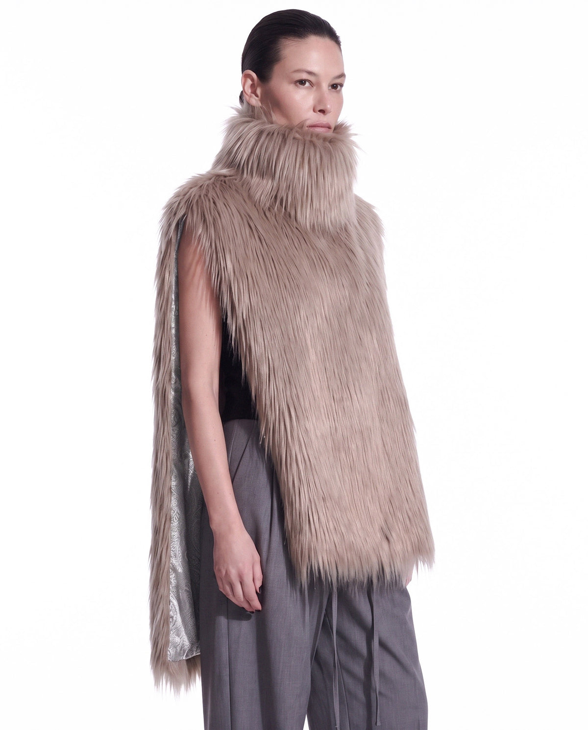 GILET LUNGO IN FAUX FUR