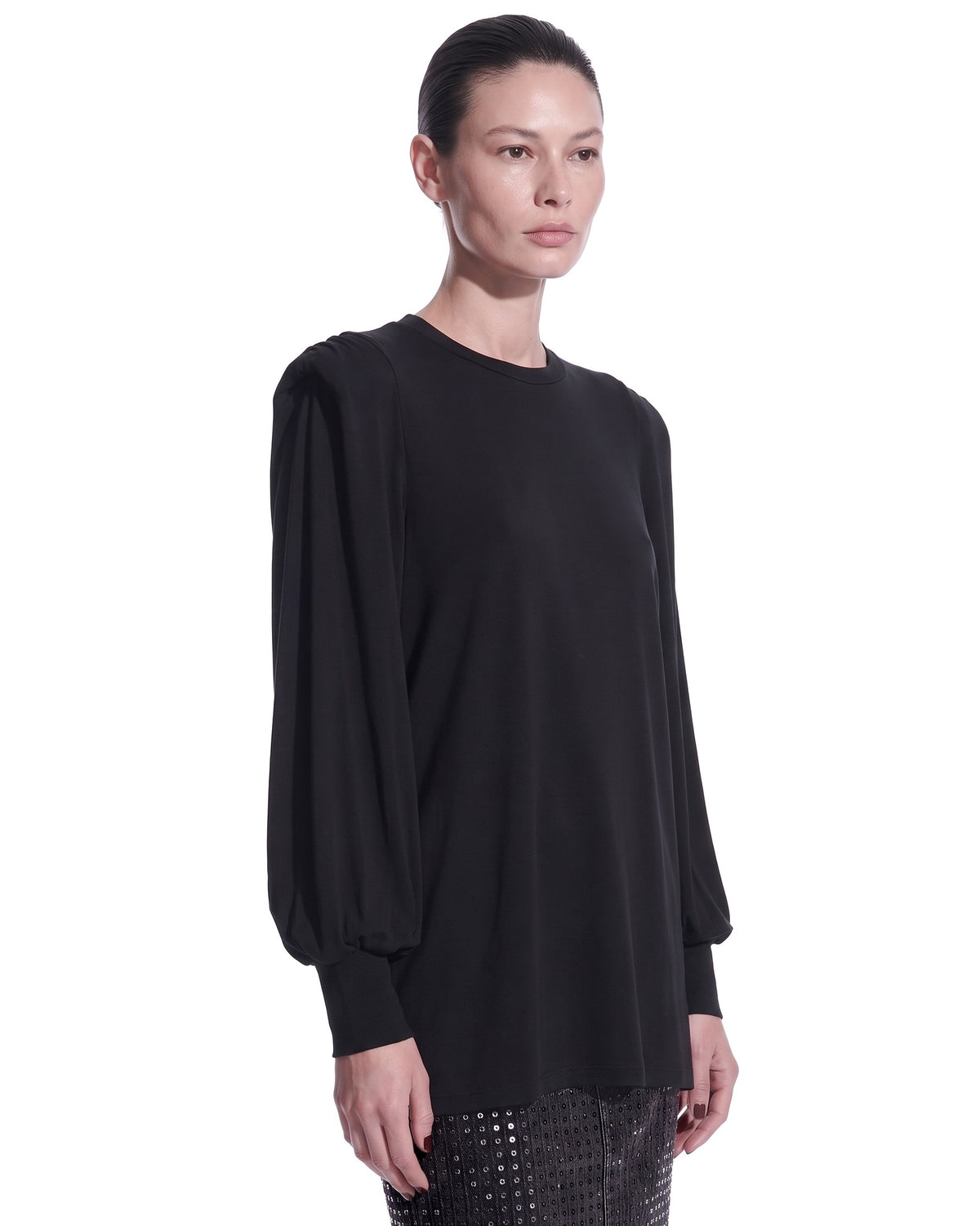 MAGLIA IN JERSEY MORBIDO CON SPALLINE