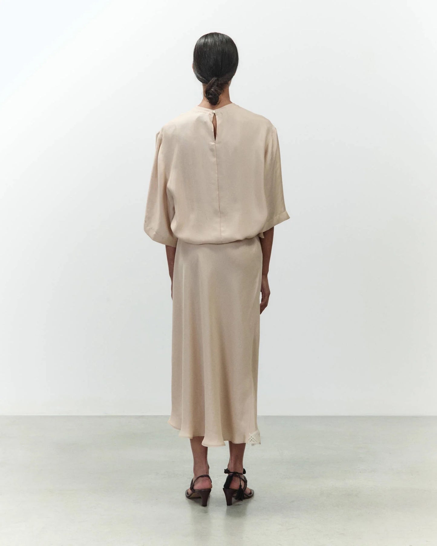 GONNA IN TWILL CON PIZZO Prezzo di listino